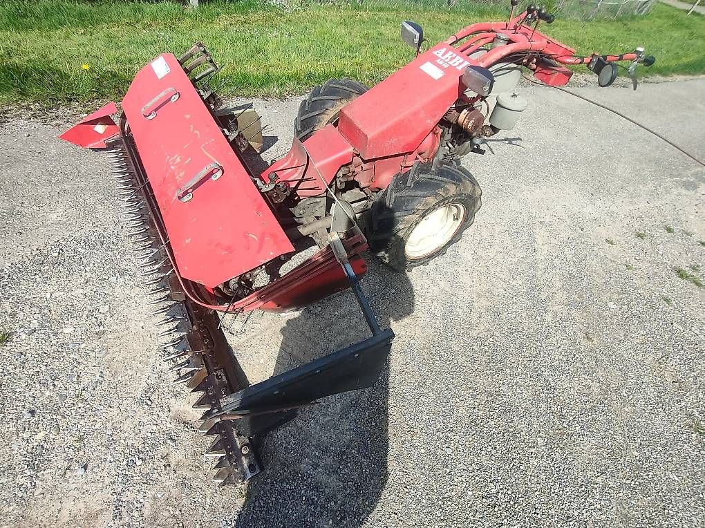 Tutte le macchine: Aebi Motormäher mit Bandeingrasung – Usato da Ernetschwil venduto da Woelkli1