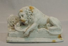 Löwendenkmal Luzern, kleine Löwen Figur