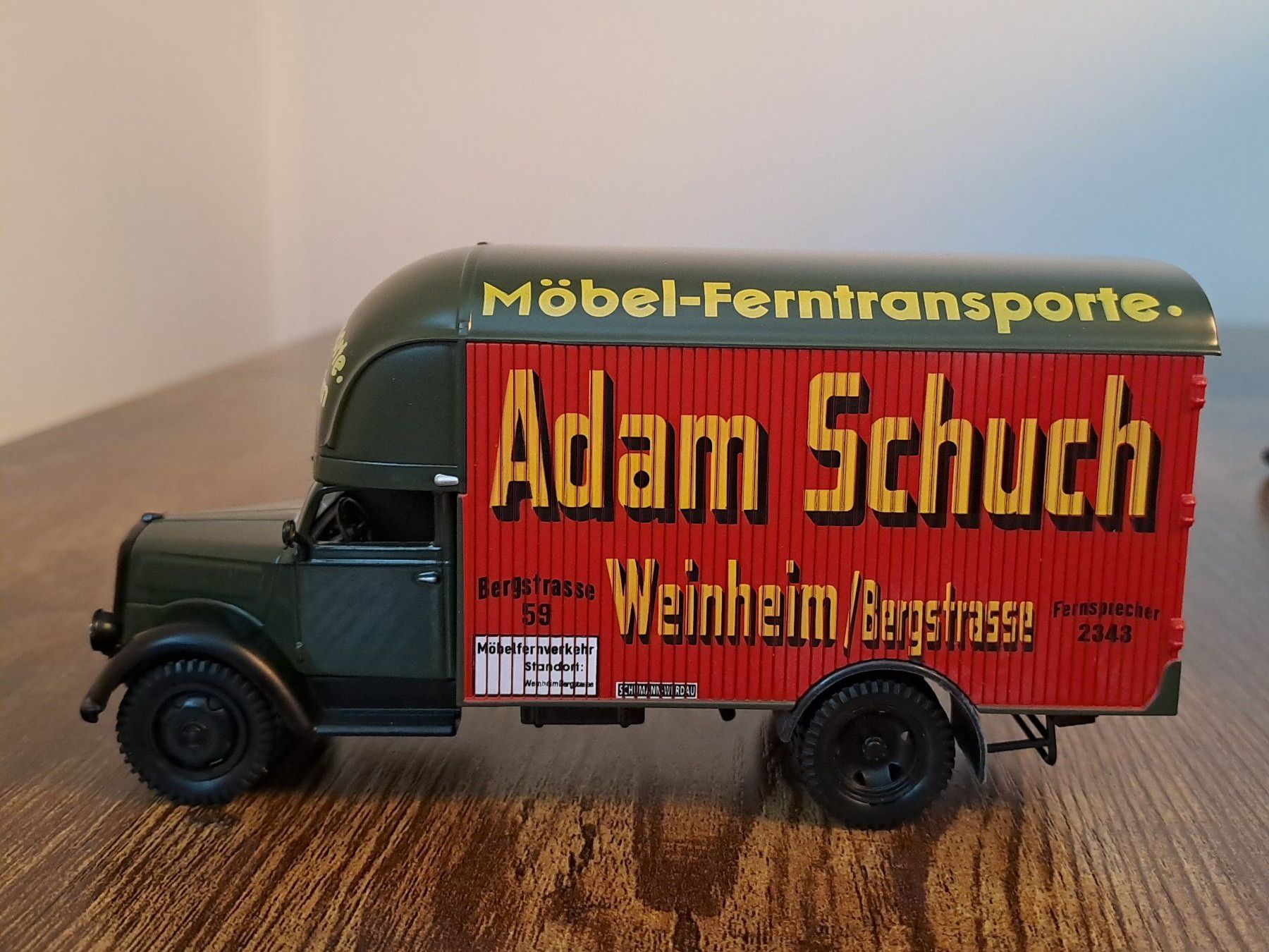 Opel Modellini d'auto: Opel Blitz Möbelwagen Adam Schuch – Usato da Bertschikon Gossau venduto da Singeruwe