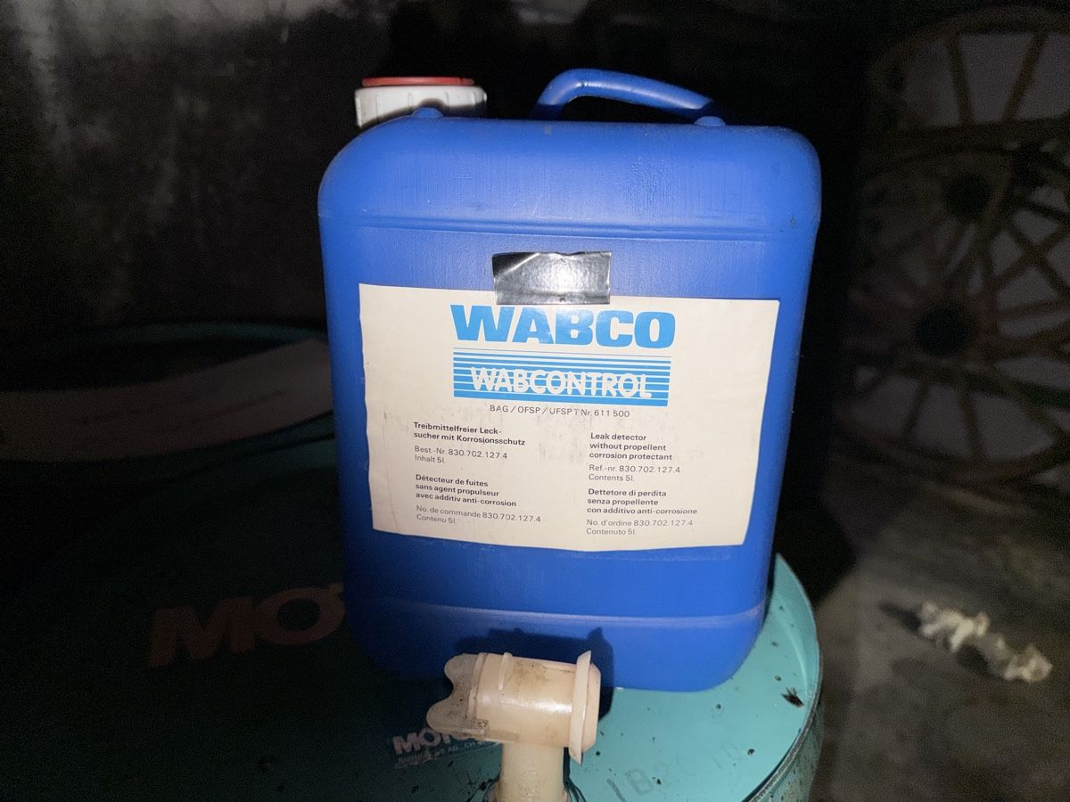 Accessori per altri veicoli: WABCO Wabcontrol Lecksucher, originalverpackt! – Usato da Mörschwil venduto da philmensa