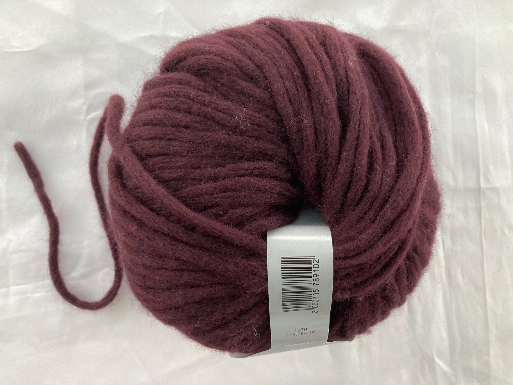 Lana: ***   Wolle    ***    87%  Merino Extrafein – Nuovo (secondo la descrizione) da Niederuzwil venduto da LaBambola