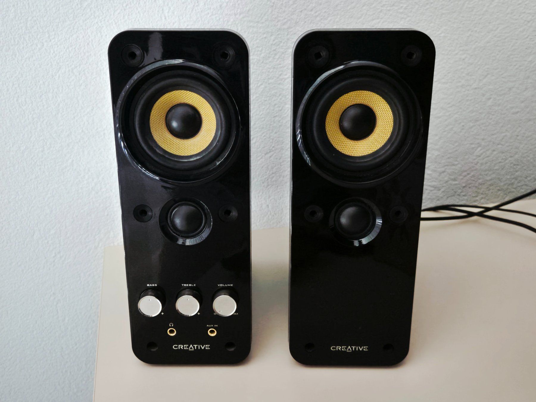 Creative Casse acustiche: Creative 2.0 Lautsprecher - Schwarz - Top Zustand – Usato da Riddes venduto da flo_ngl8