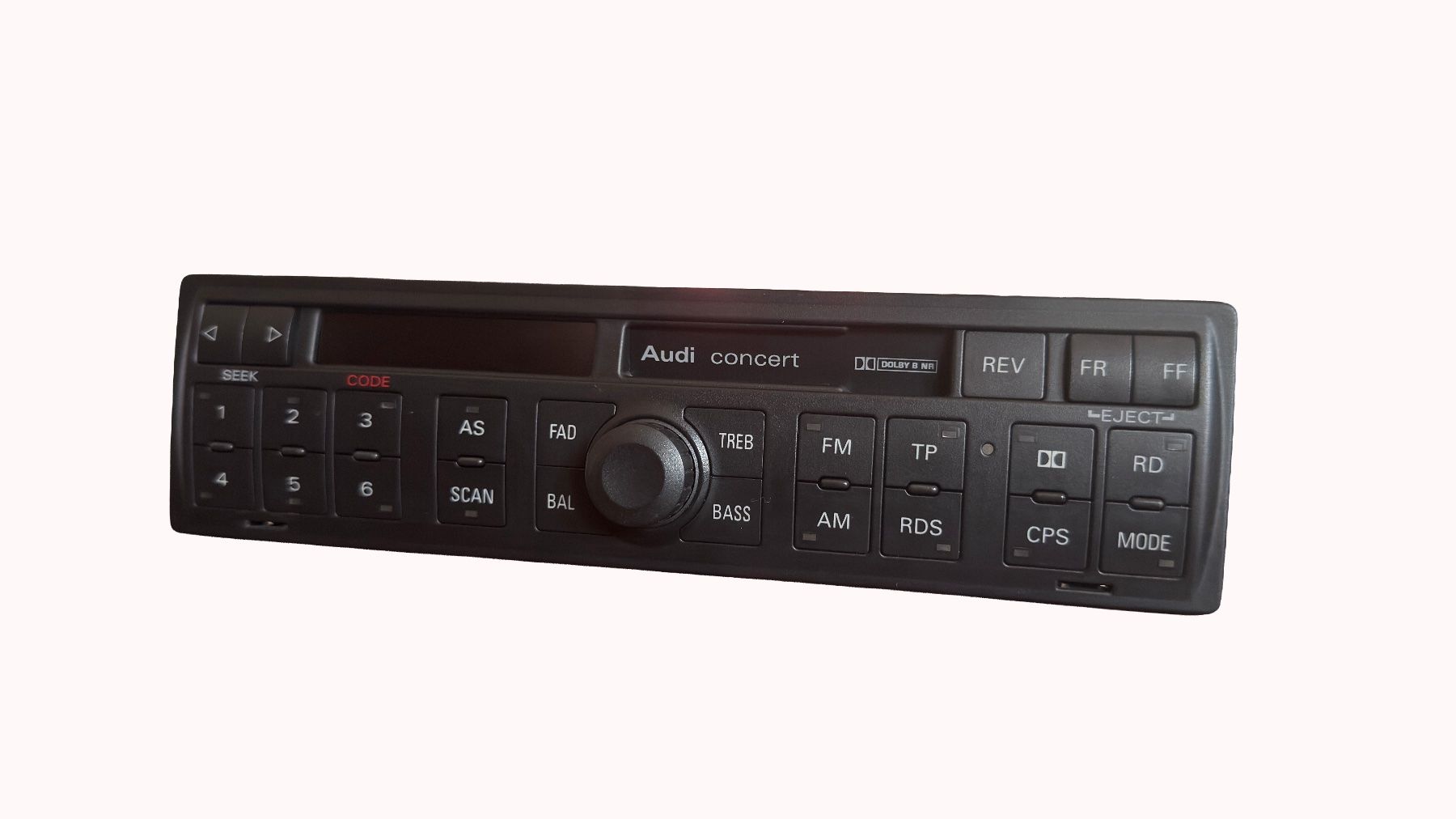 Blaupunkt Radio: Original Audi Concert Radio 4B0035186D mit Code – Usato da Kleinandelfingen venduto da _Sebi 2