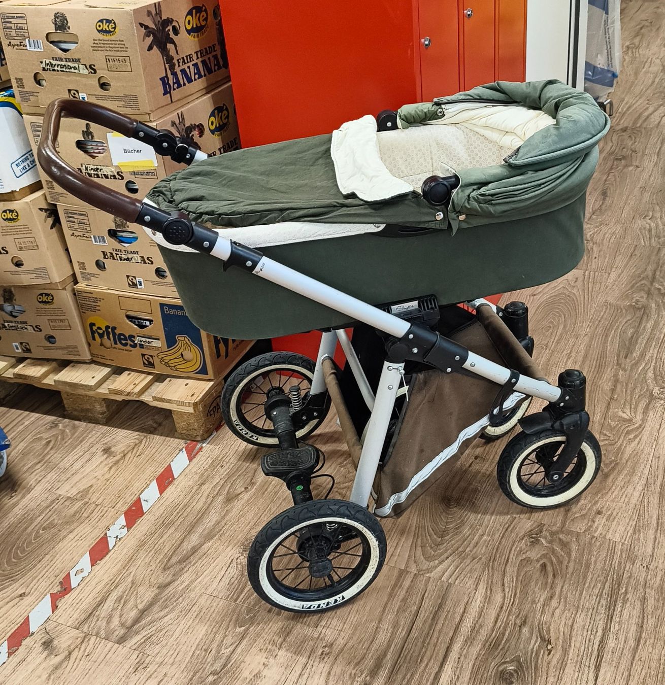 Carrozzine: Kinderwagen Angelcab – Usato da Basel venduto da bk_brockibasel 1
