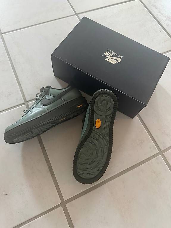 Scarpe da uomo: Schuhe Nike airforce 1 – Usato da Dagmersellen venduto da Romana8 2
