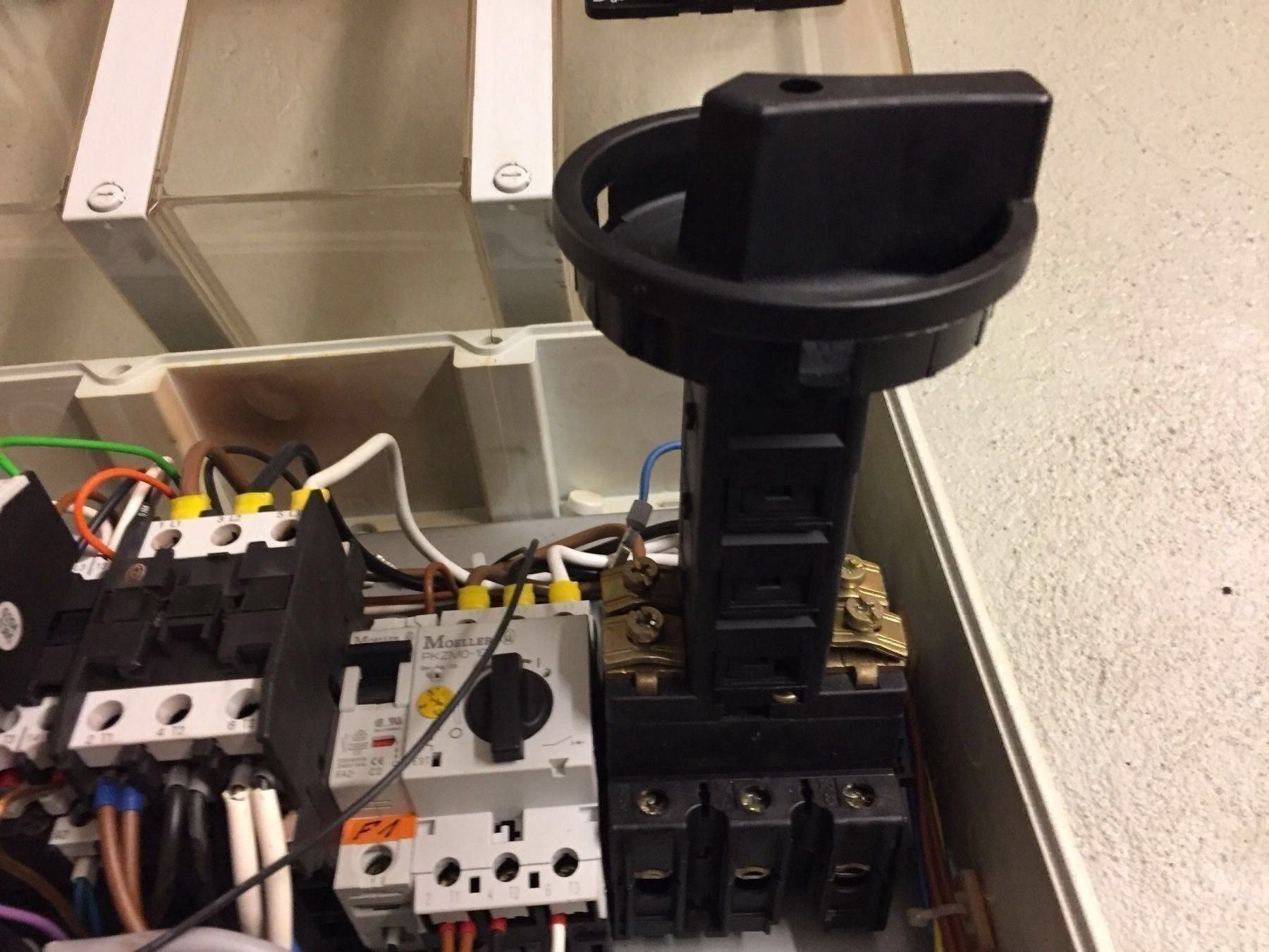 Componenti elettronici: Elektro Steuerung gross Waschmaschine – Usato da Rüti ZH venduto da Walti0 3