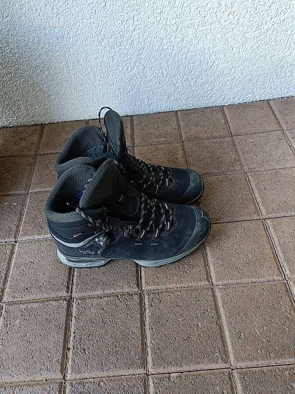 Kletterwände & Klettergriffe: Wanderschuhe Gr. 39 – Gebraucht aus Frauenfeld von Kellers02 1