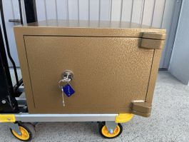 Tresor Safe mit 2 Schlüsseln
