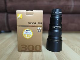 Nikon AF-S NIKKOR 300mm f/4 PF ED VR | Neuwertig