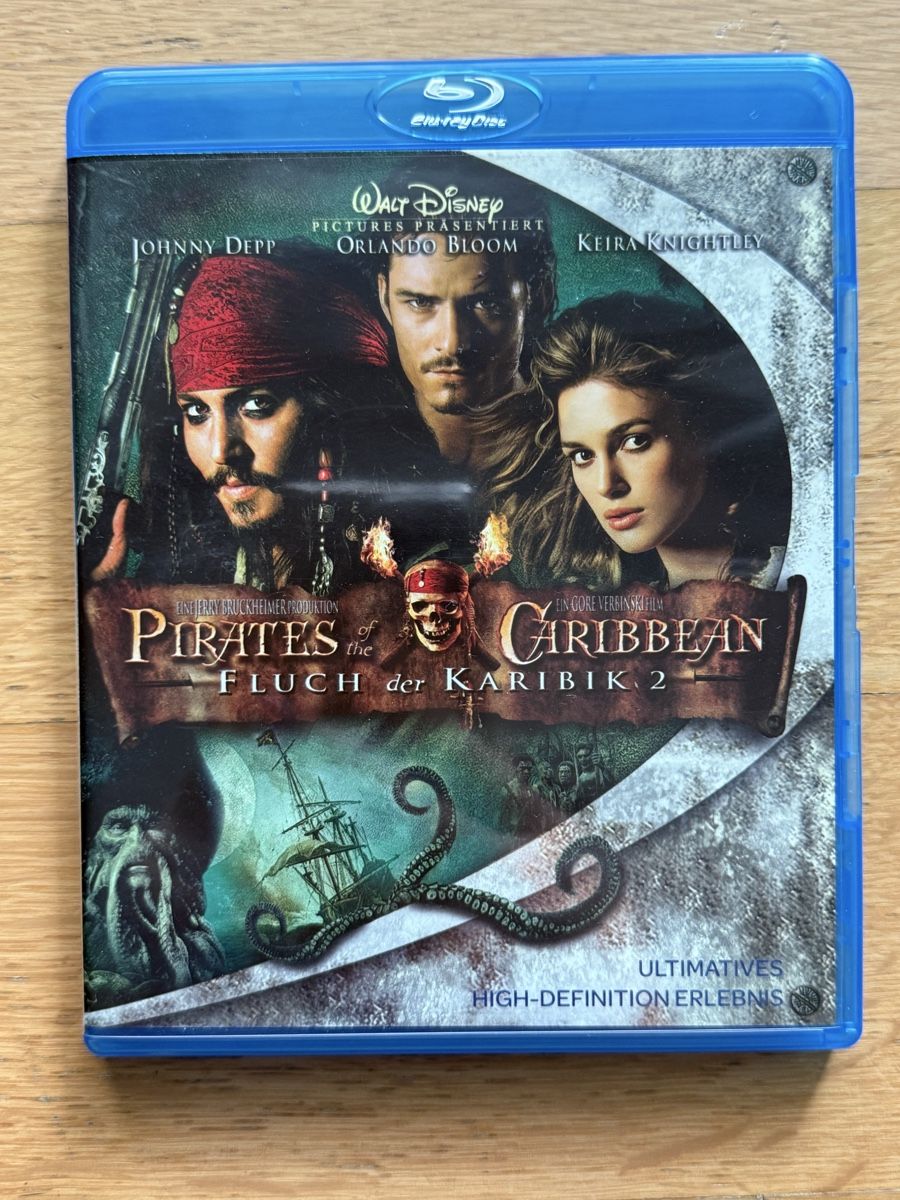 Alle DVDs: Fluch der Karibik 2 - Blu-ray – Gebraucht aus Kölliken von nerdorado