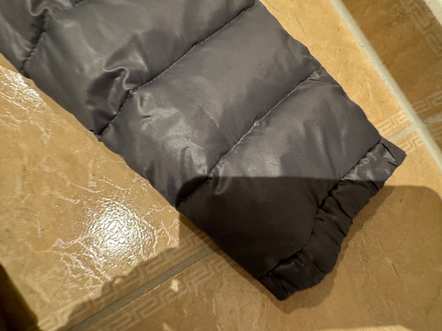 Cappotti: Moncler Gouet Giubotto Daunenmantel, 2 oder M – Usato da Klingnau venduto da Markus14 3