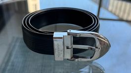 LOUIS VUITTON Herren Gürtel - EPI Leder, Silberschnalle