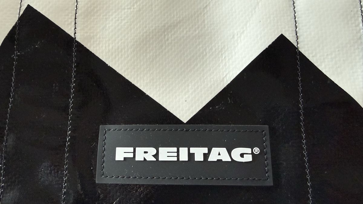 Freitag Borse: FREITAG F11 LASSIE NEW – Nuovo (secondo la descrizione) da Arzier-Le Muids venduto da cin_ldd2 1