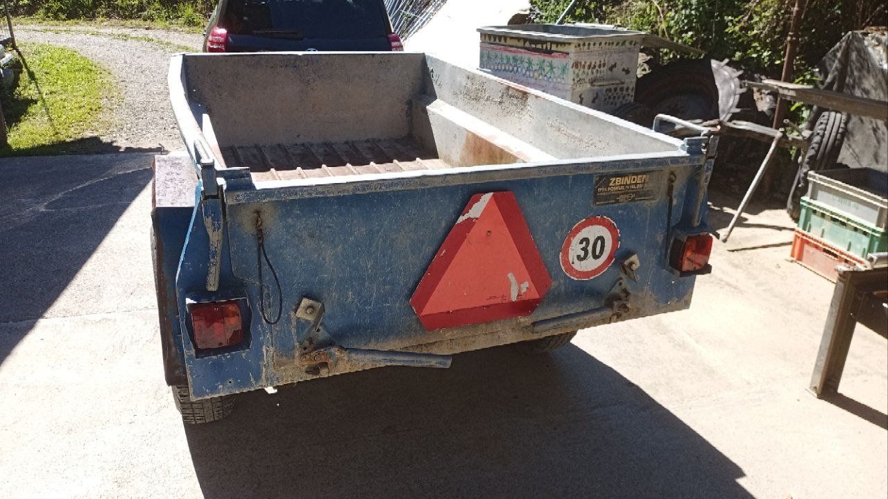 Camions-bennes: Zbinden Kipper – D'occasion à Turbenthal par ovo007 2