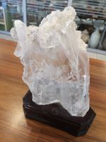 Bergkristall zum Aufstellen im Holz Ständer 35x23x9cm 6,8kg
