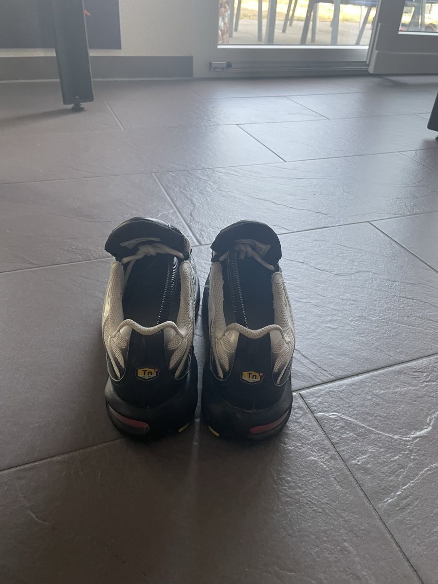 Nike Herrenschuhe: Nike Tn – Gebraucht aus Dompierre FR von matmath 4
