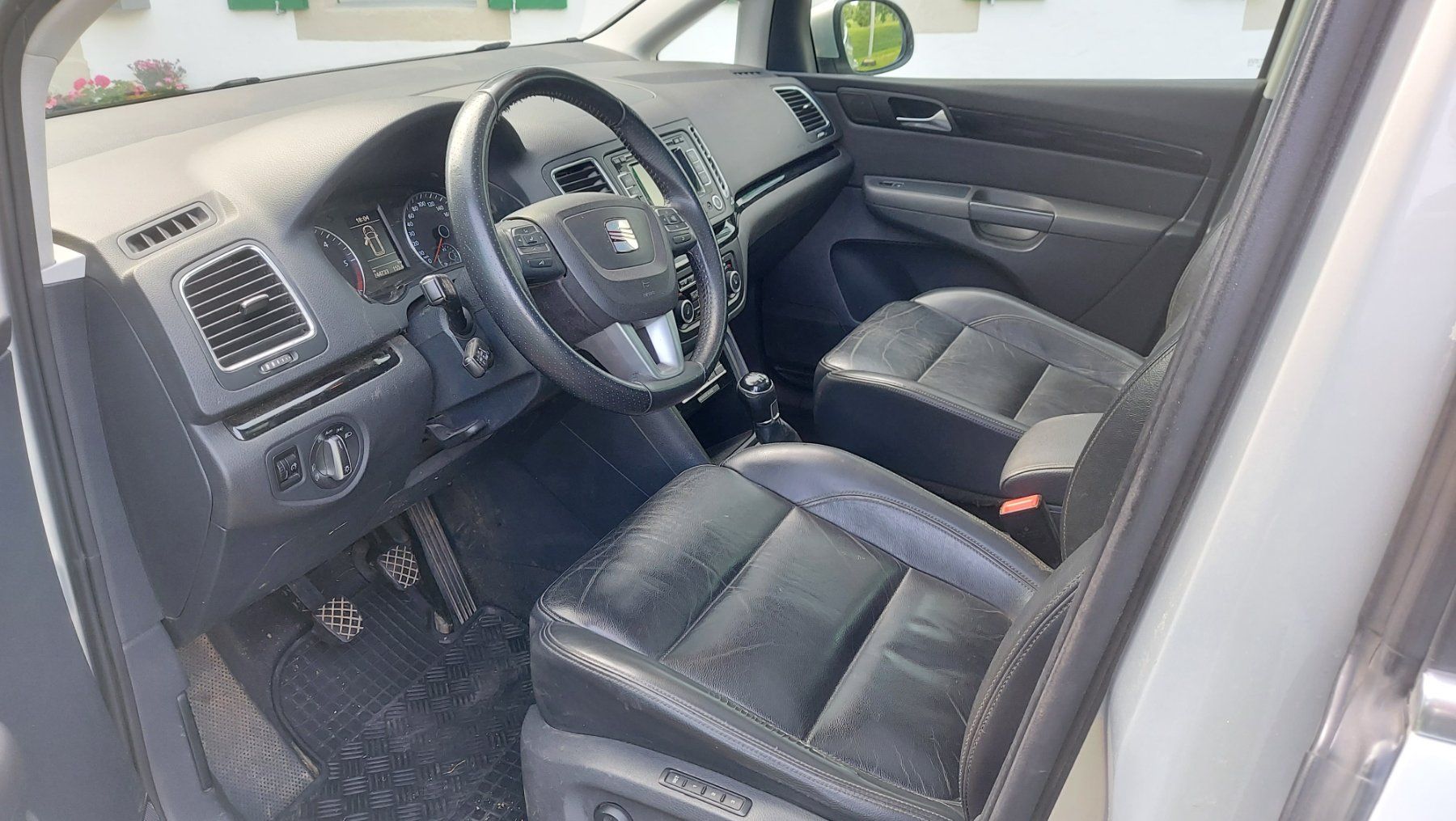 Seat Automobili: Seat Alhambra 2.0 D 4x4 7 Pl. – Difettoso da Mont-Soleil venduto da Moso01 4