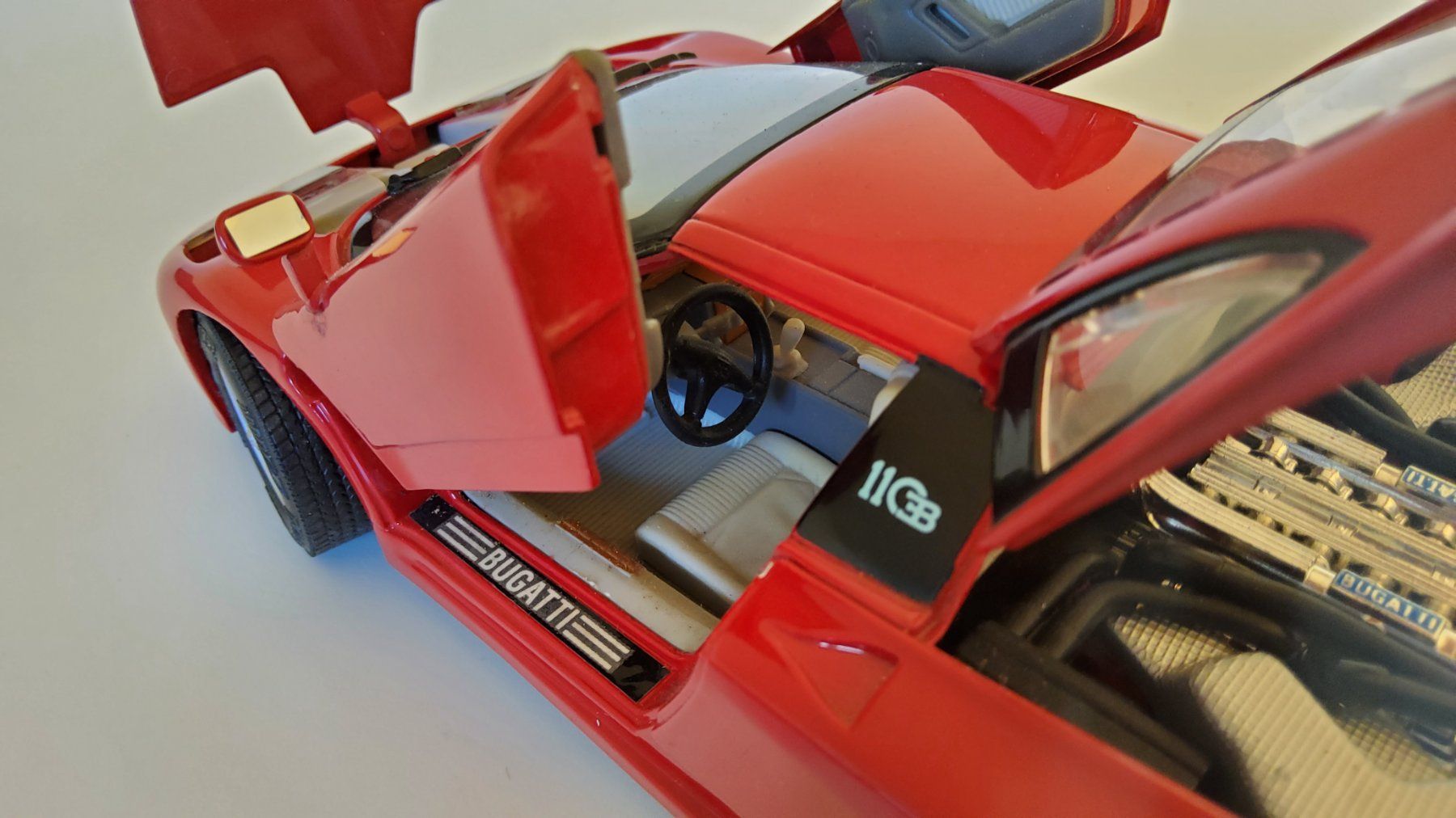 Bugatti Modellini d'auto: Modellauto BUGATTI EB110 1/18 ANSON – Usato da Grüningen venduto da VENOM59 3