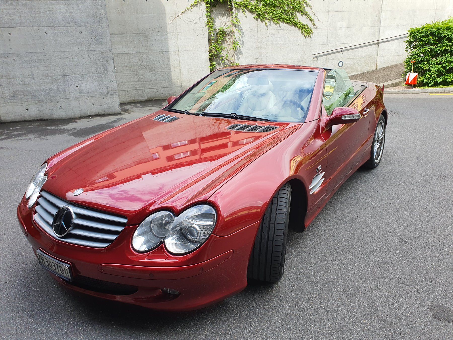 Mercedes 500 SL V8 Cabriolet Rouge, État Impeccable! (Gebraucht) in ...