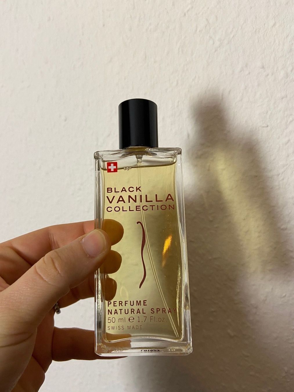Profumi & Eau de Toilette: Parfum Black Vanilla Collection Swiss – Nuovo (secondo la descrizione) da Veyrier venduto da Leilazizou 2