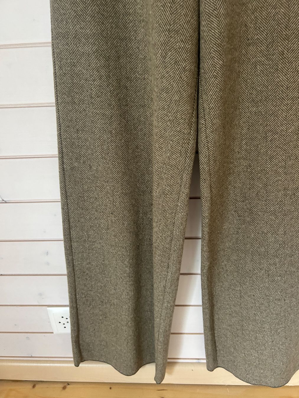 Pantaloni: GWHITE Wideleg Hose - Gr. 38 – Usato da Illnau venduto da Monkky 3