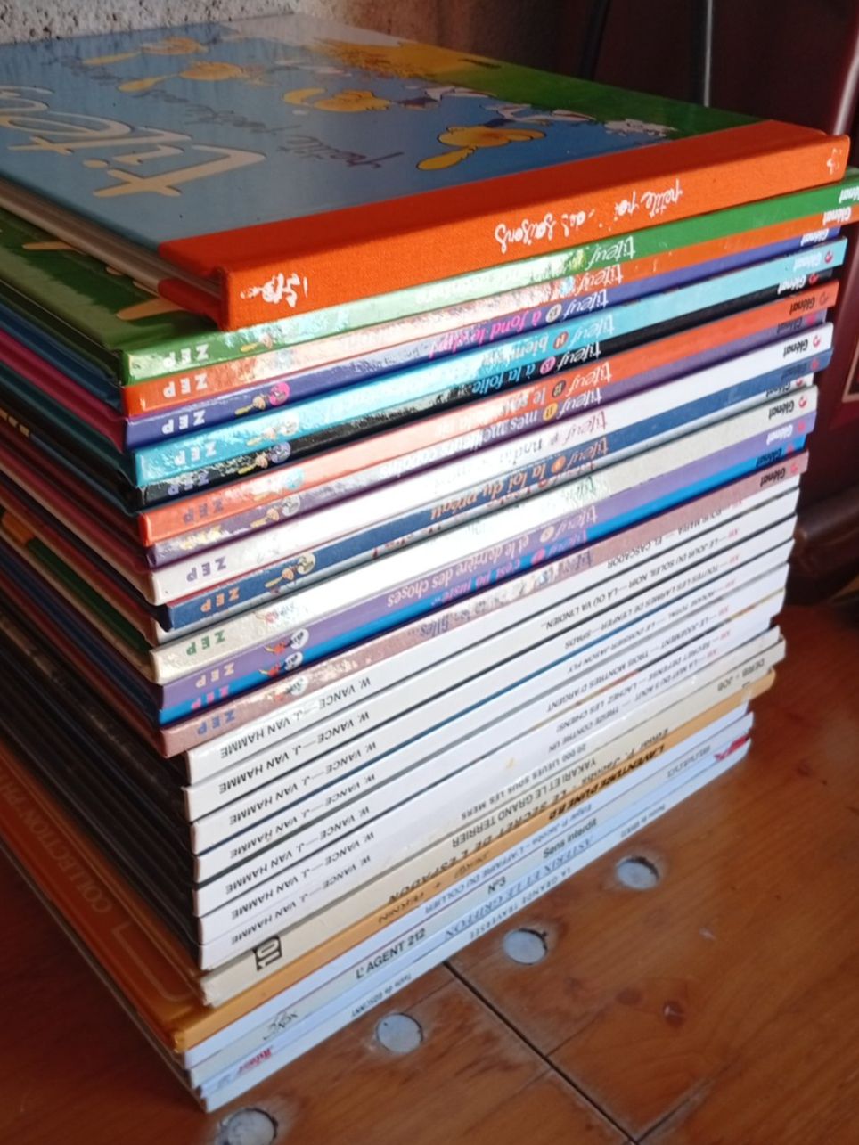 BD: Lot 30x  BD – D'occasion à Perrefitte par 36B