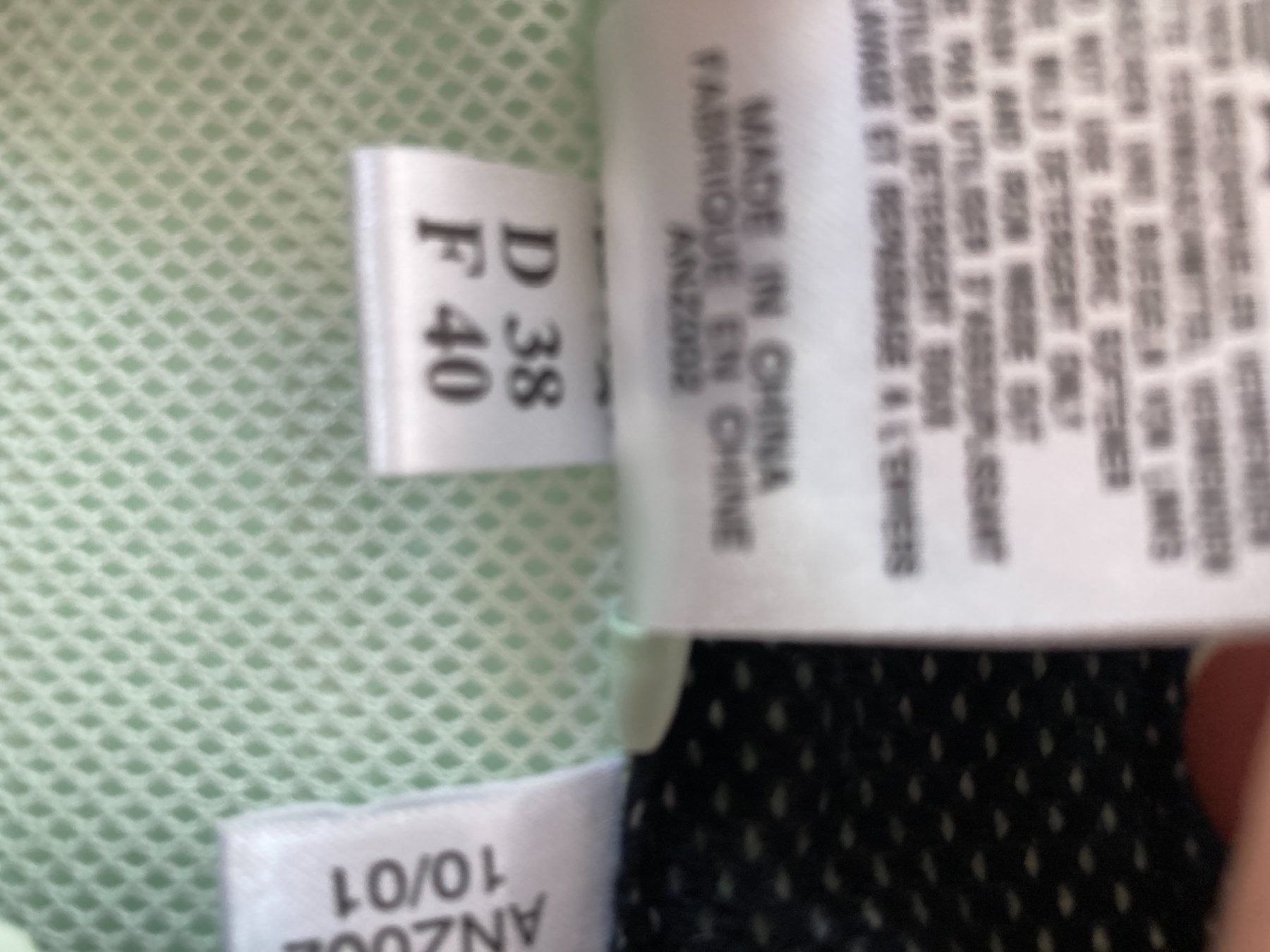 Adidas Gilets: Adidas weste --------(N) – D'occasion à Wallisellen par AS.TZ. 4