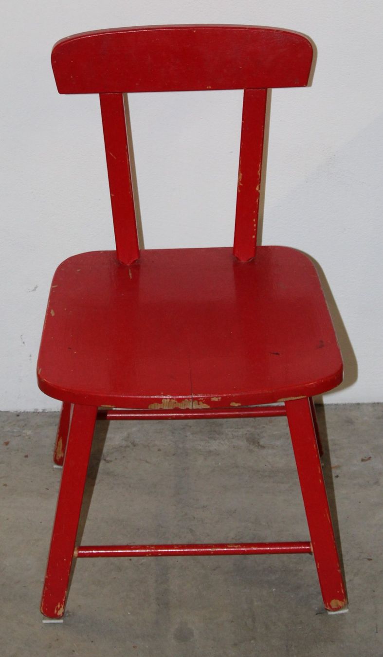 Set di tavolo e panche: Kindertisch mit 2 Stühlen (S) – Usato da Schaan venduto da antikes_und_kurioses 1