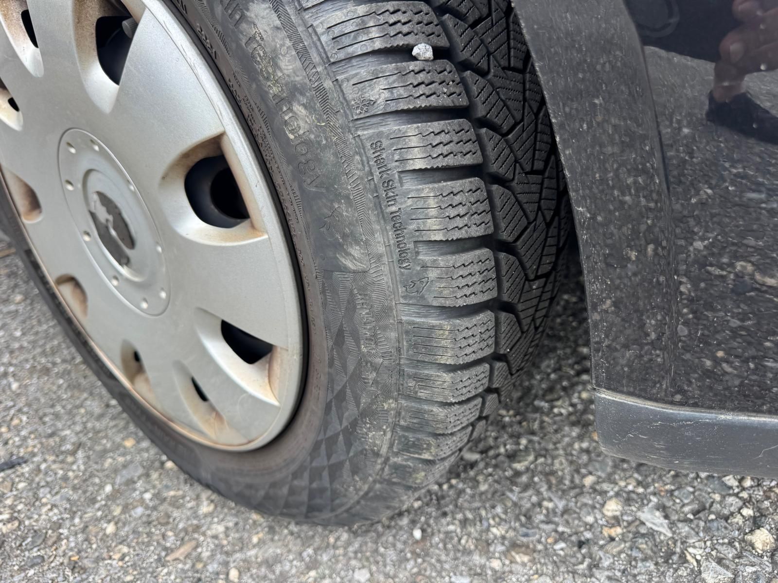 VW Automobili: VW Golf V 1.4 Benziner handschaltung – Usato da Eschen venduto da kingkong010 8