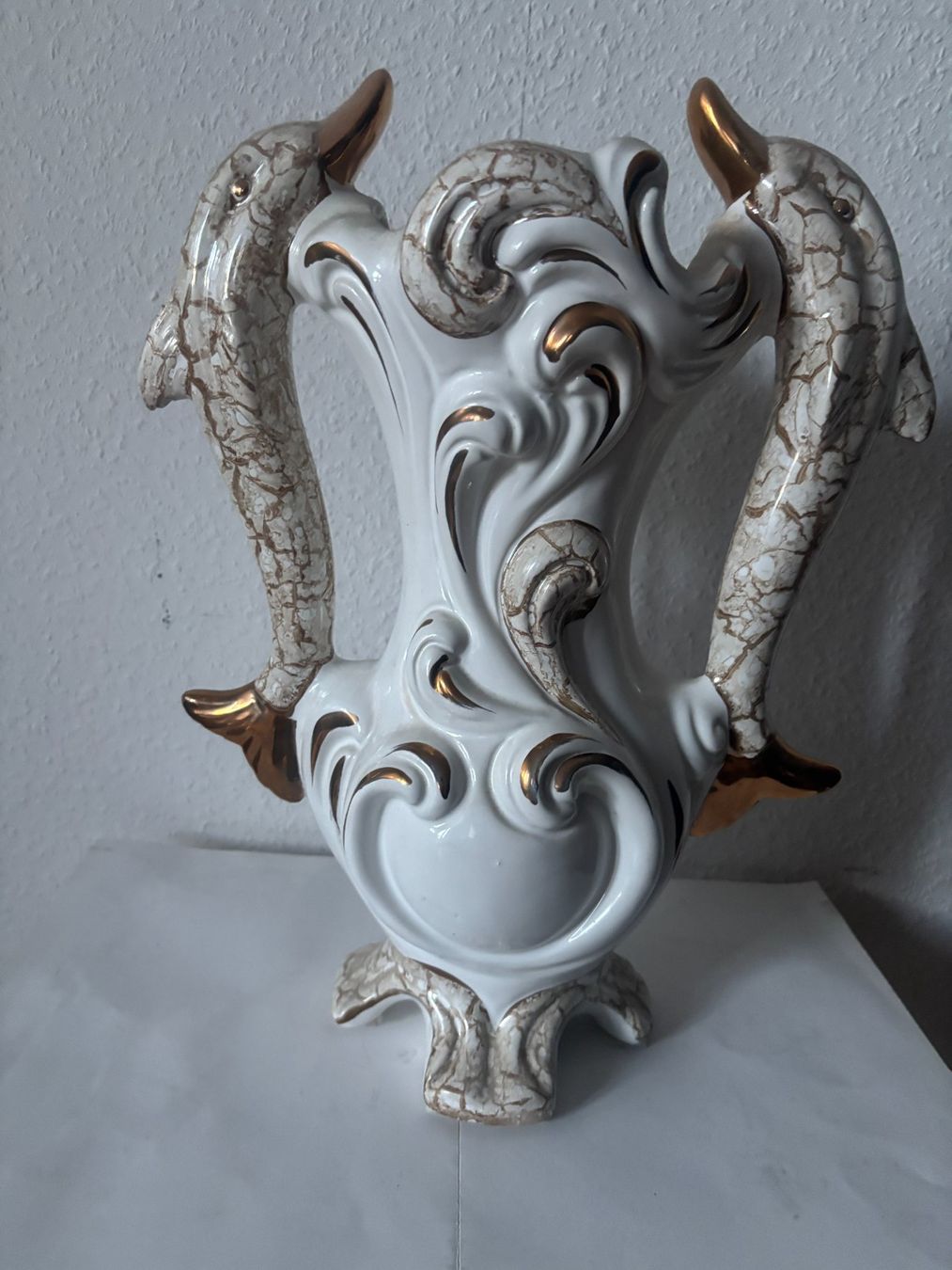 Vasi & Recipienti: Vintage Capodimonte Blumenvase mit Delfinen, – Usato da Wallisellen venduto da ASZT 1