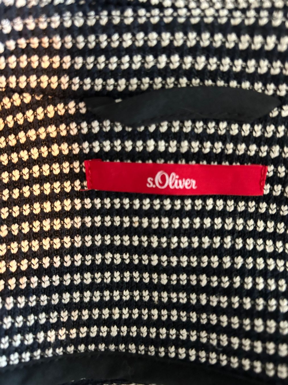 S.Oliver Giacche: Taillierter Blazer von s.Oliver – Usato da Riedholz venduto da rebeccas 5
