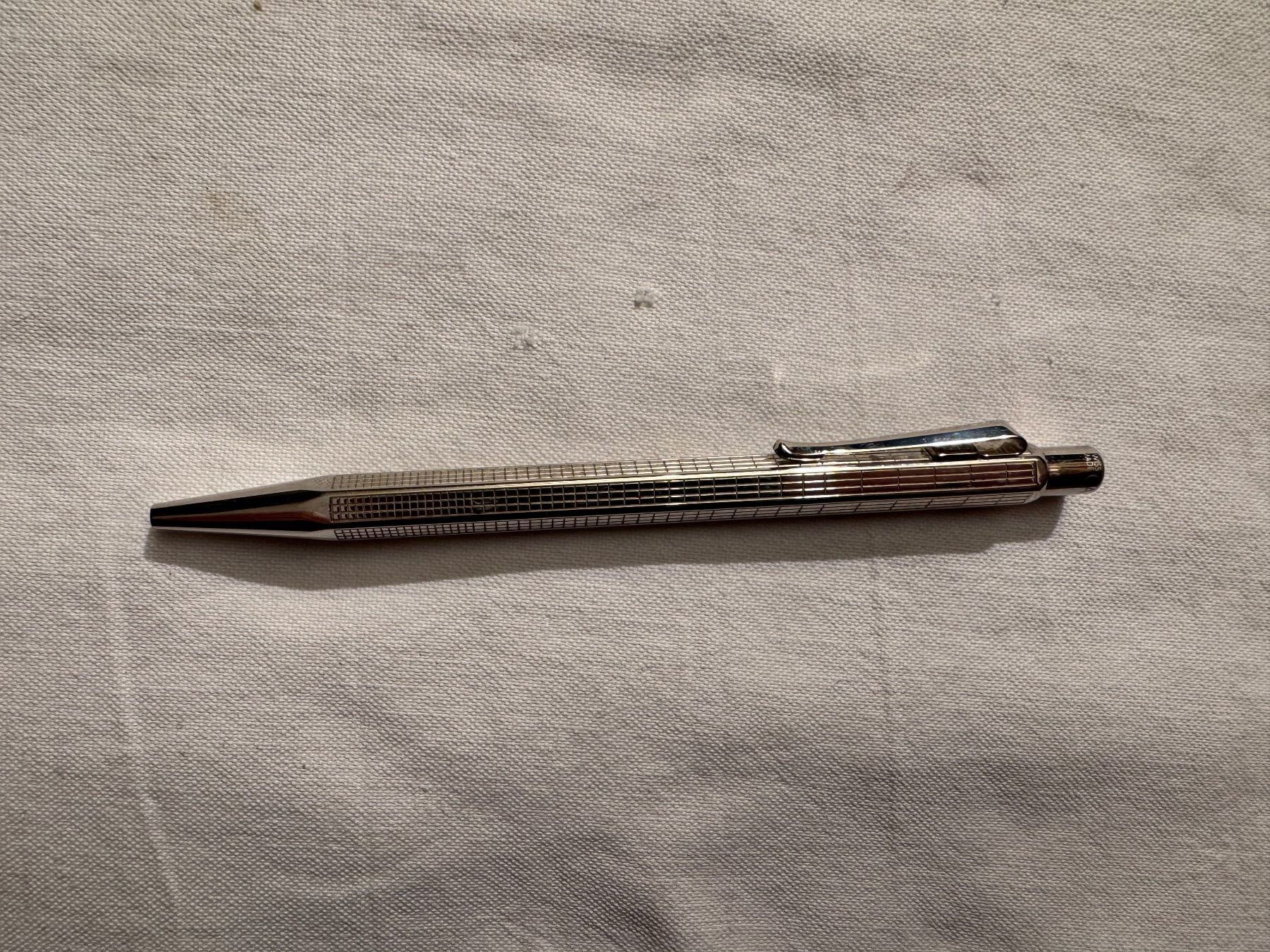 Caran D'Ache Penna & Evidenziatori: Stylo bille Caran d'Ache – Usato da GRAND - LANCY venduto da petitpain67 2