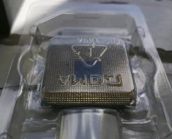 AMD Ryzen 5 2600 + Stock Cooler + Arctic MX-4 Paste