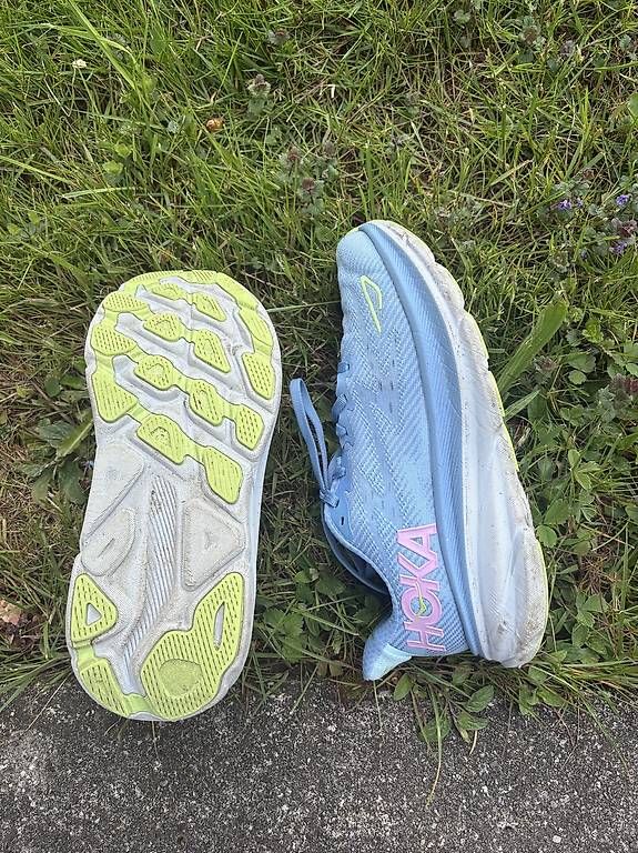 Scarpe da donna: Hoka Running Schuhe – Usato da Herisau venduto da Baum_91 3