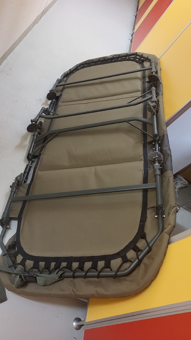 Chaises longues: Feldbett / Karpfenliege XXL – D'occasion à Jona par mjo_f5t2 1