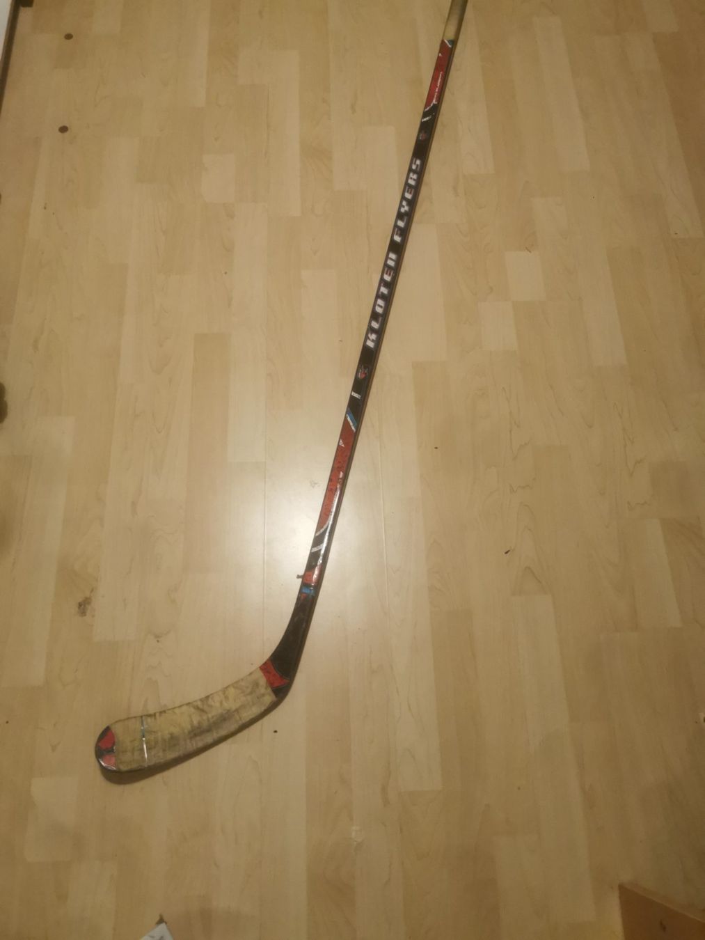 Bastoni & Pale: Kloten Eishockey schläger – Usato da Bülach venduto da xtn13_bito92