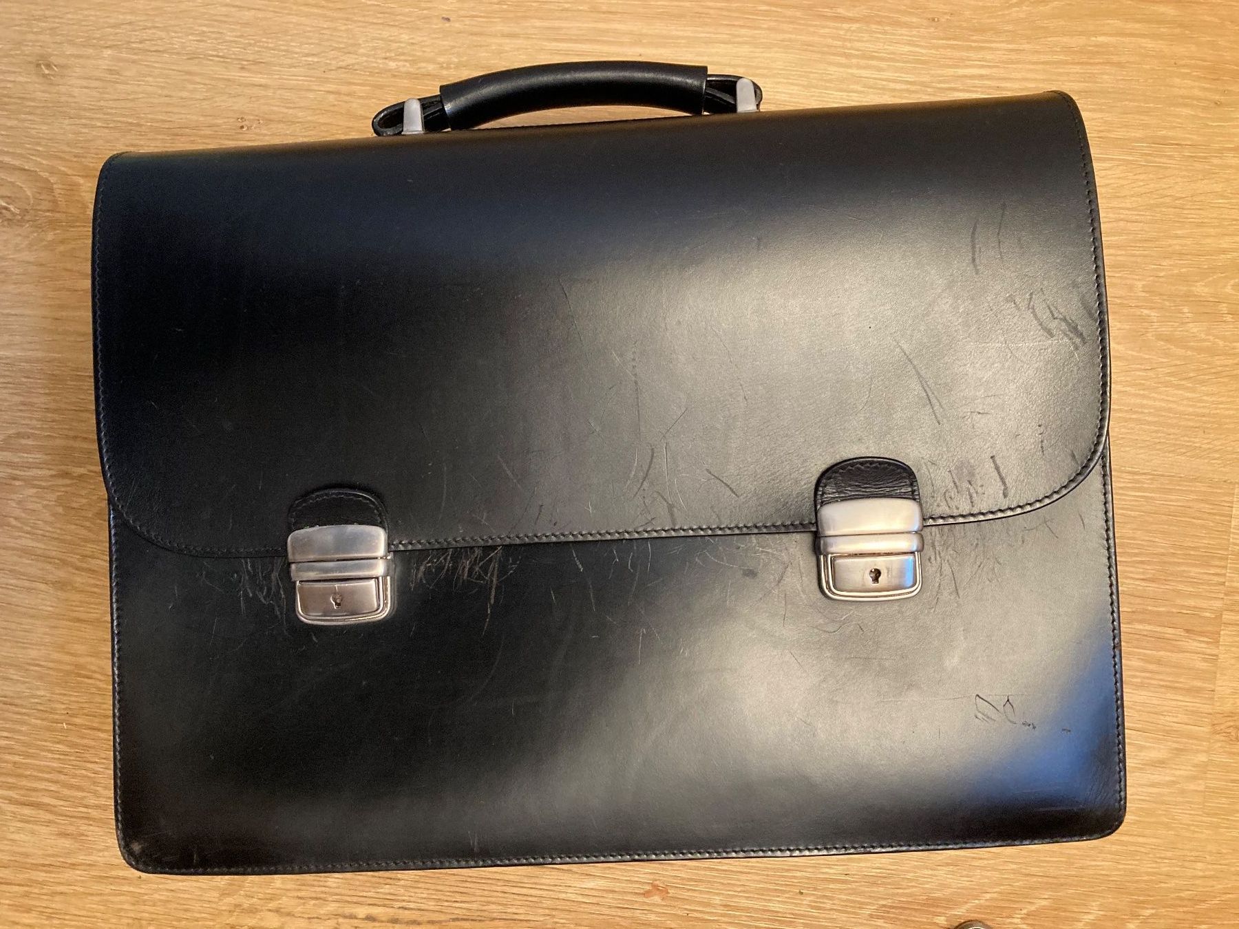 Navyboot Valigie & Borse: Navyboot Aktentasche, Leder, Schwarz, Gebraucht – Usato da Seuzach venduto da foifer 8