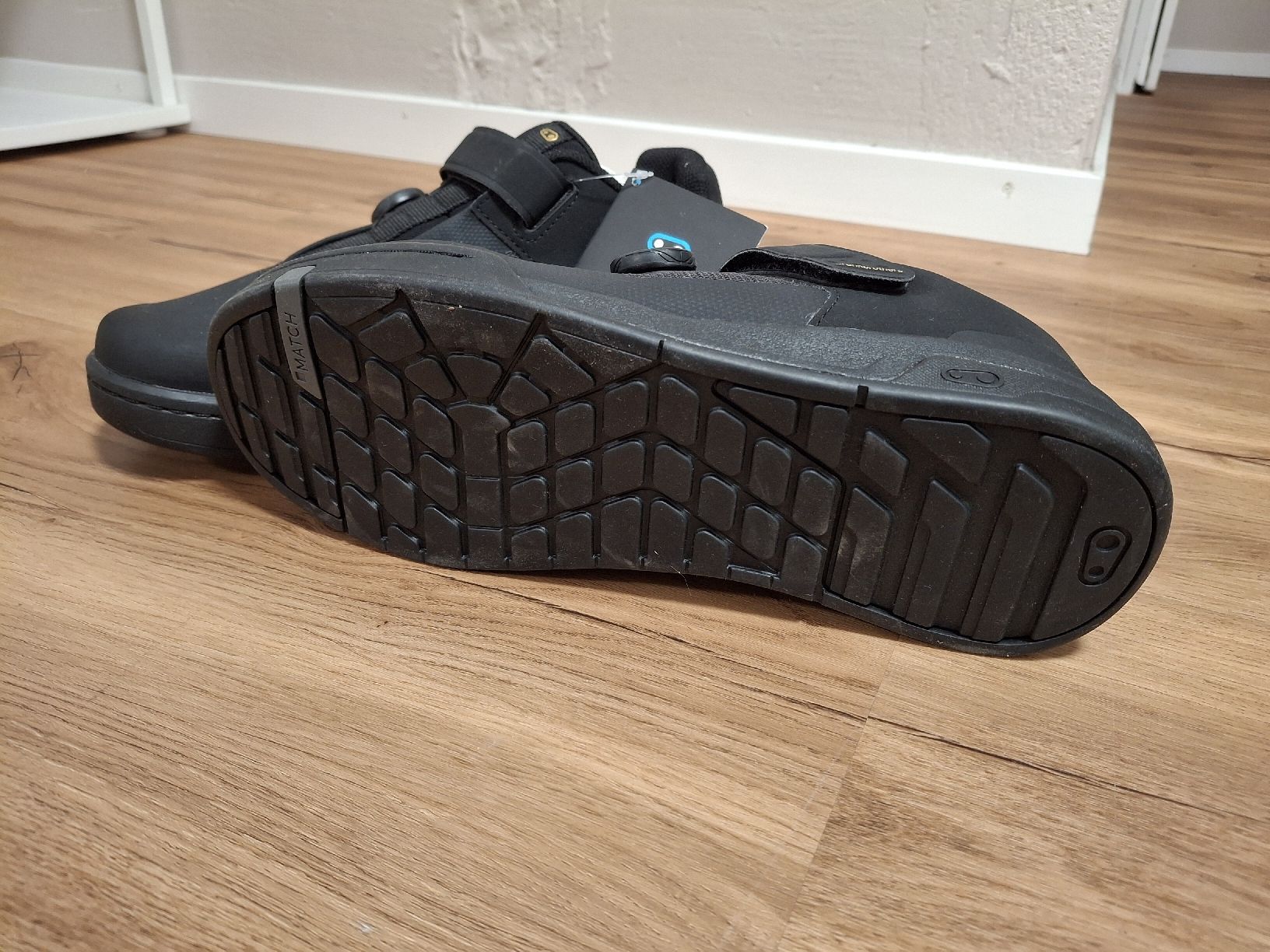 Herrenschuhe: Veloschuhe NEU – Neu (gemäss Beschreibung) aus Bäriswil BE von vonys 5