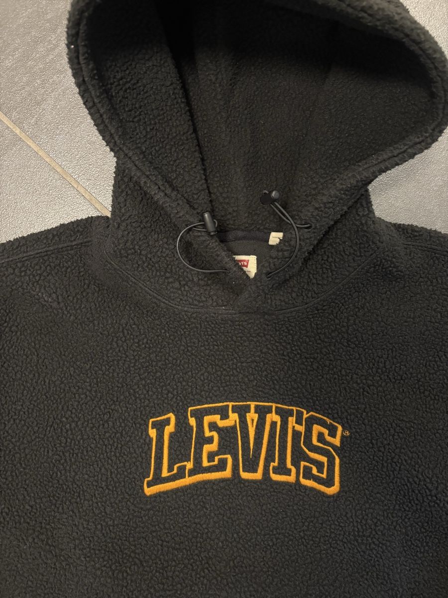 Levi's Maglioni & Felpe: Levi‘s Fleece Kapuzenpullover M – Usato da Rümlang venduto da svent 6
