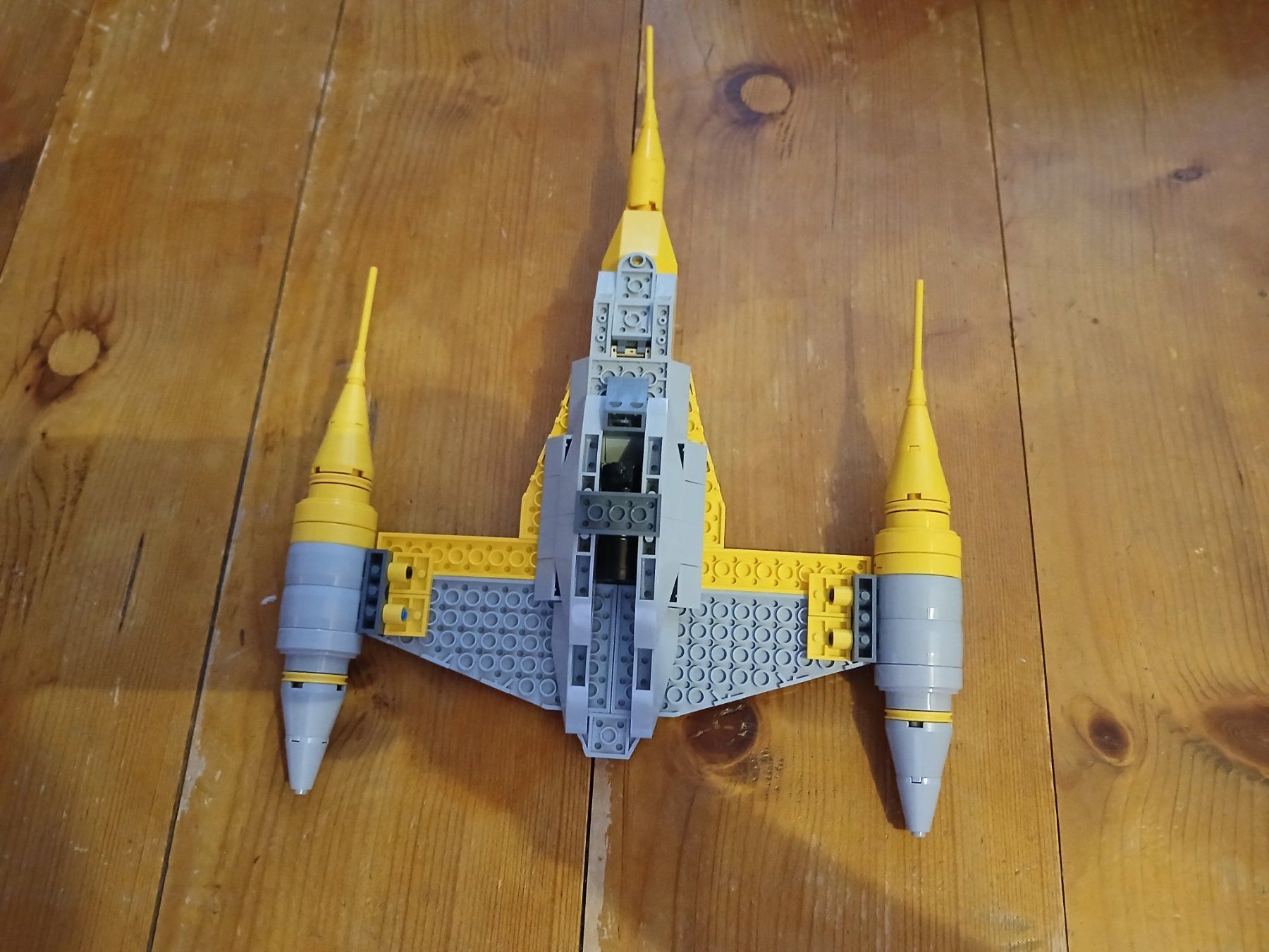 Lego Kit di costruzioni: 7877 LEGO Star Wars Naboo Starfighter – Usato da Eriz venduto da jos_hs6w 2