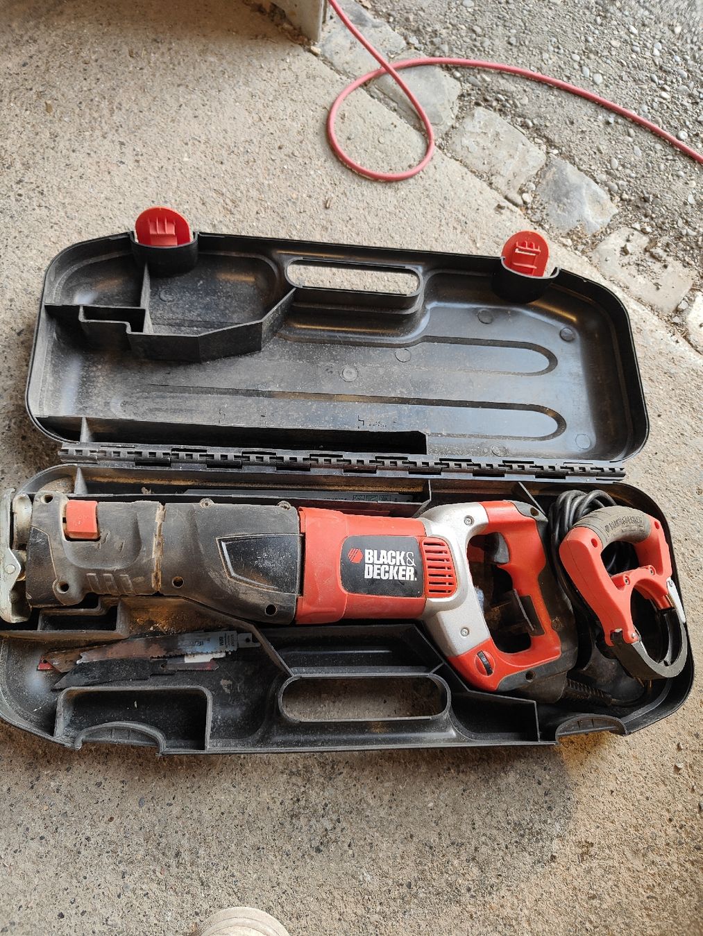 Seghe: Black & Decker RS1050E Säbelsäge mit Koffer  – Usato da basadingen venduto da flospue
