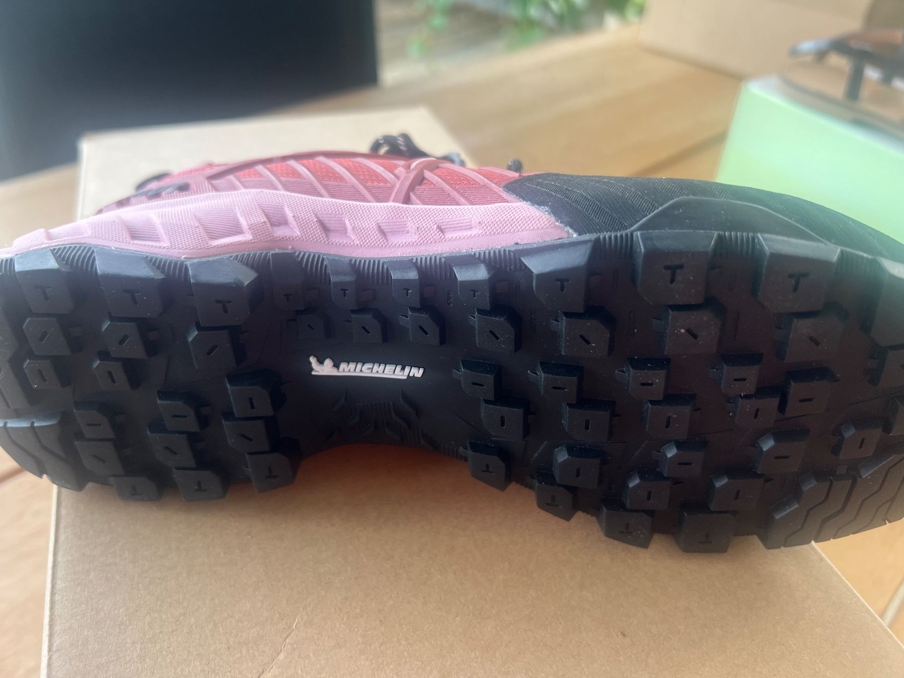 Mammut Scarpe da donna: Neuves : chaussures de trekking mammut – Nuovo e nell'imballaggio originale da Lugnorre venduto da cla_j6bq 2