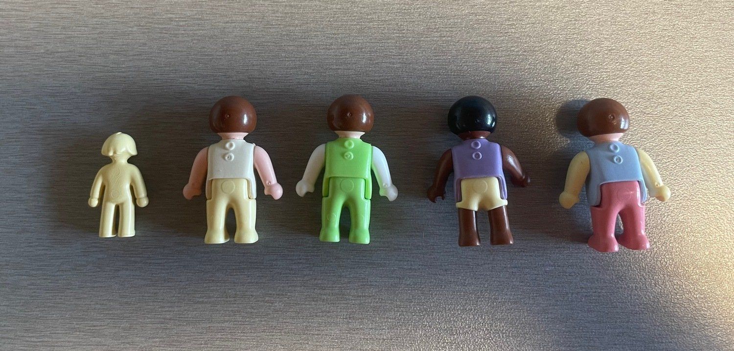 Playmobil Giocattoli: Playmobil Figuren; 4  Babys und ein Püppchen – Usato da Sirnach venduto da sagrotin 1