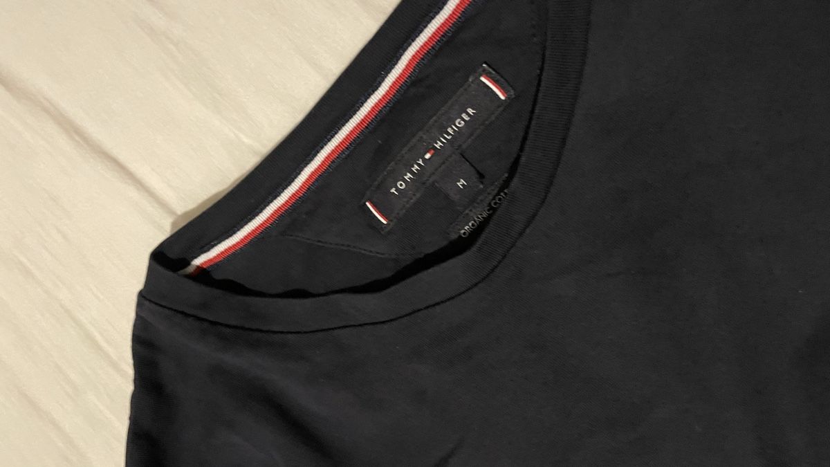 Tommy Hilfiger Pullover & Sweatshirts: Tommy Hilfiger leichter Pullover – Neu (gemäss Beschreibung) aus Derendingen von iva_cm7m 1
