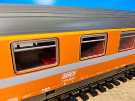 Roco 24429 __ SNCF Abteilwagen _ 1 Klasse _ orange _ Spur H0