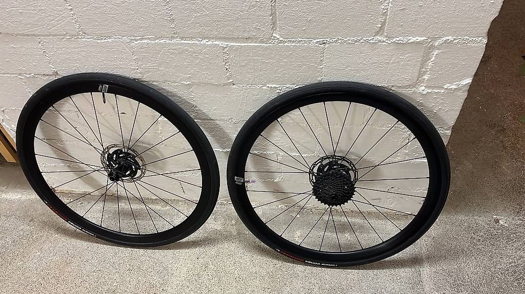 Pezzi di ricambio: ROSE RThirty DISC Laufradsatz 28" – Usato da Malters venduto da tom_9zjg