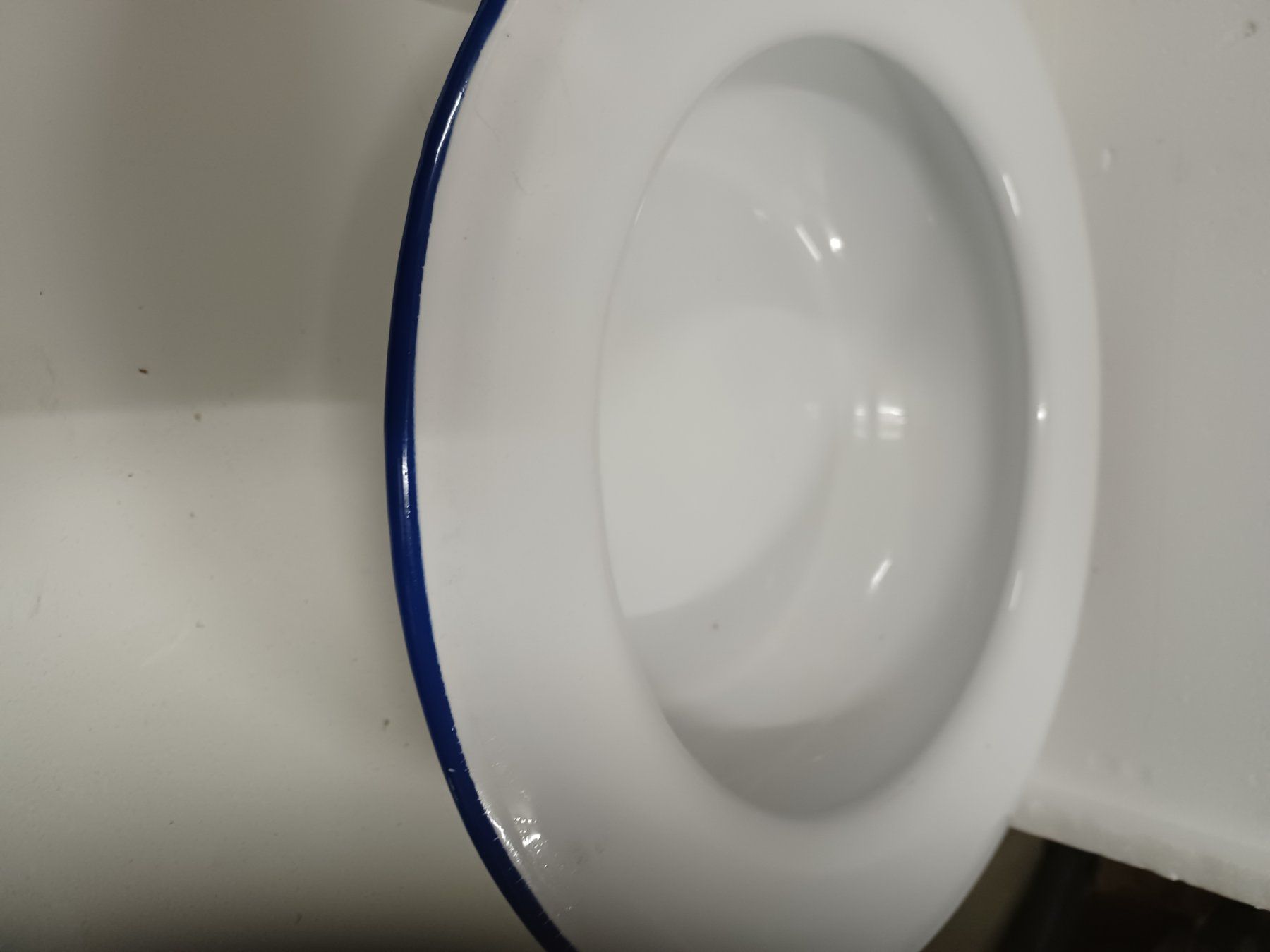 Ciotole: Email Nachttopf – Usato da Grossdietwil venduto da hufi10 2
