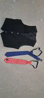 Kindergilet und 2 Cravatten Gr. 110