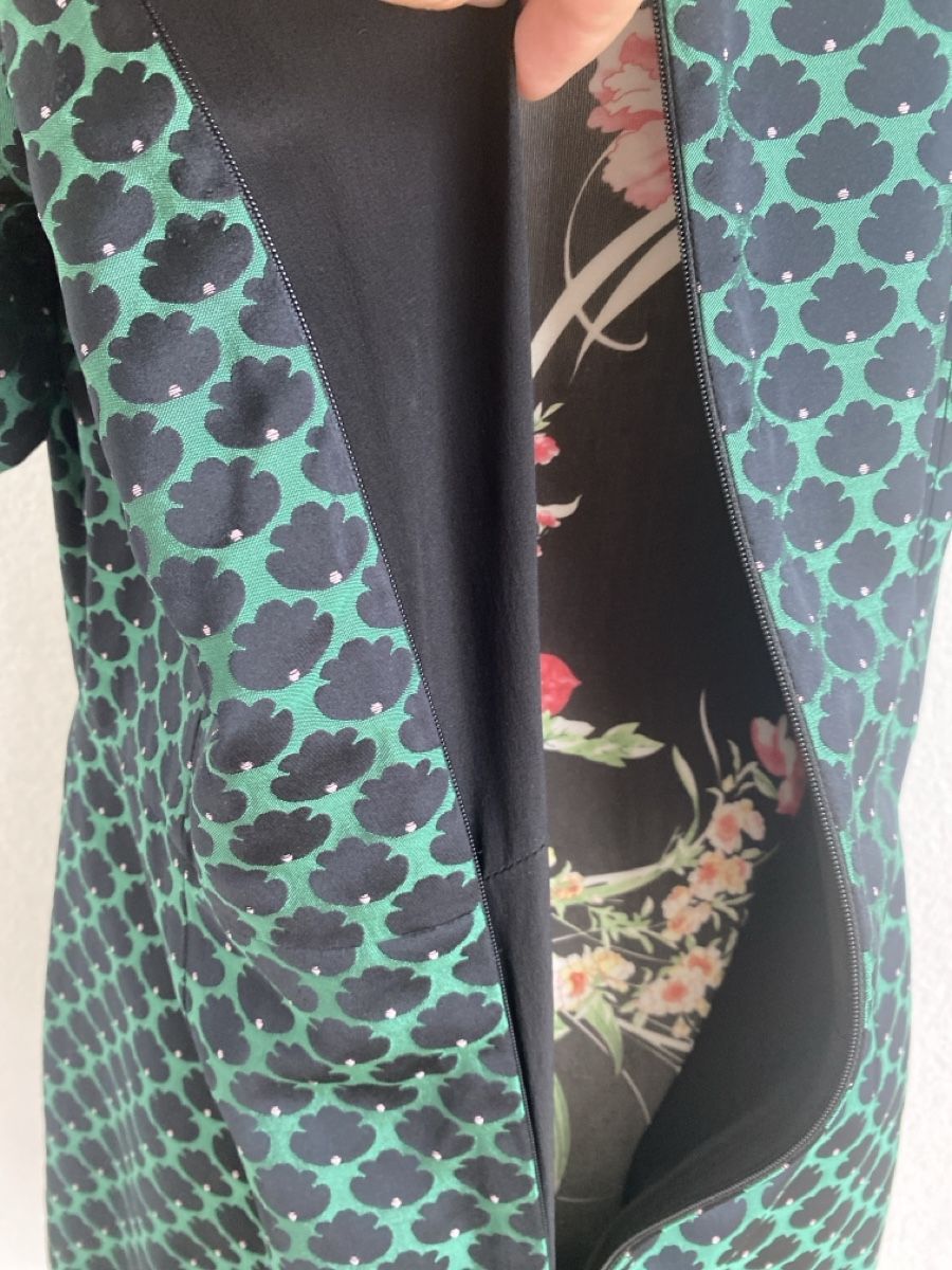 Vestiti: Kleid Mary Katrantzou UK 16 – Usato da balsthal venduto da davidbalsthal23 5