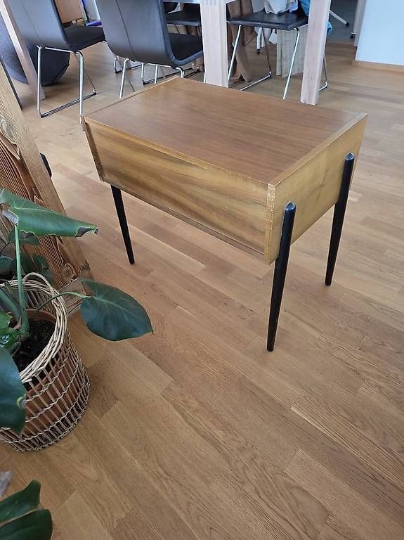 Commodes: Mid century Kommode  – D'occasion à Grosshöchstetten par kids04 4